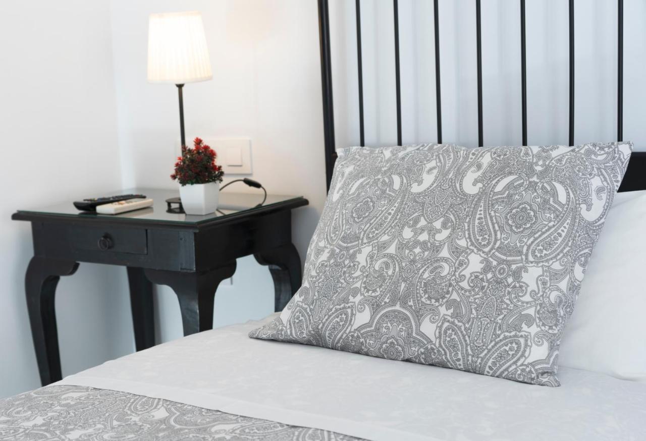 Hostal Trafalgar Barbate Kültér fotó