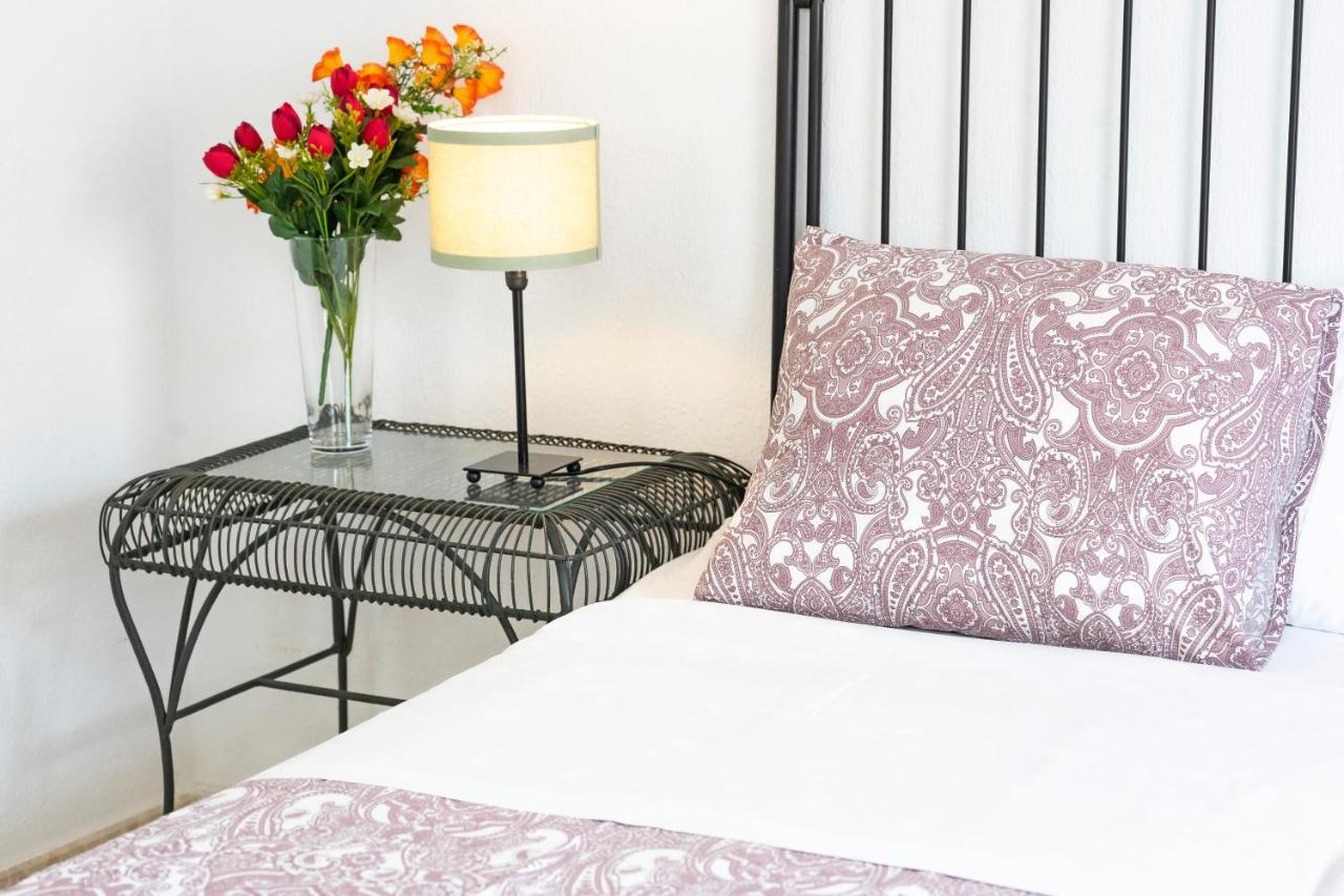 Hostal Trafalgar Barbate Kültér fotó